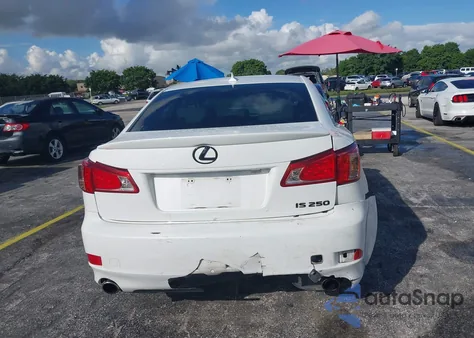 2007 Lexus Is 250 z USA, uszkodzony, nr VIN JTHCK262572013903